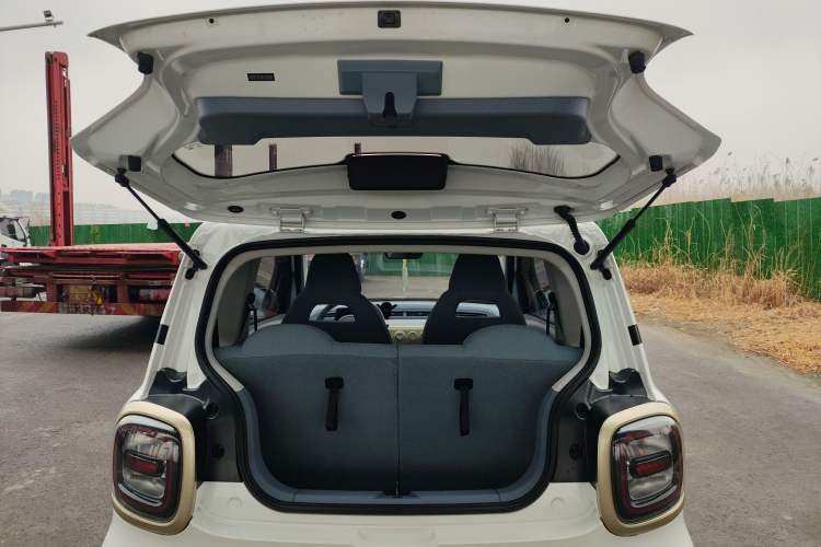 Used Bestune Pony 2025 222km Lightning Horse