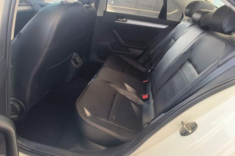 Used Volkswagen Lamando 2021 230TSI DSG Fashion Edition
