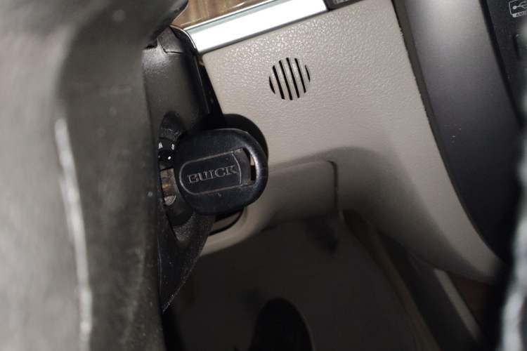 Used Buick Excelle 2015 1.5L Manual Classic Trim
