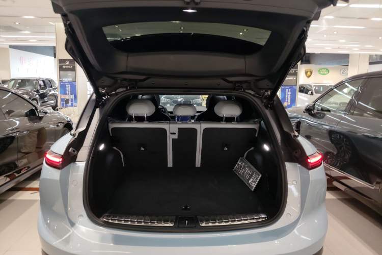 Used Nio ES6 2024 75 kWh