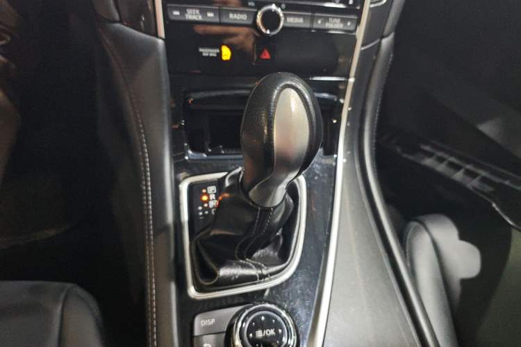 Used Infiniti Q50L 2015 2.0T Comfort Edition