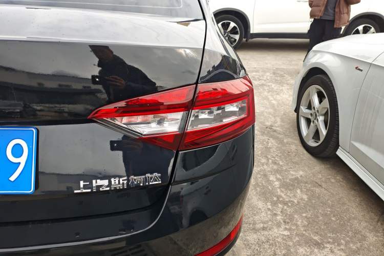 Used Skoda Octavia 2018 TSI230 DSG Luxury Edition
