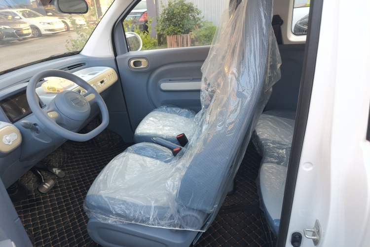 Used Bestune Pony 2025 222km Lightning Horse
