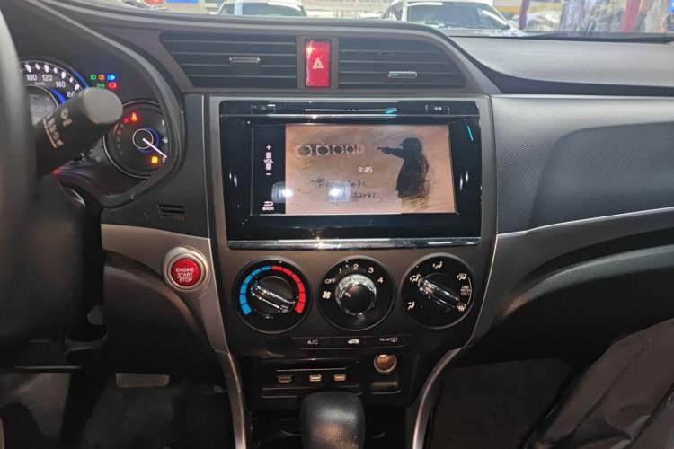 Used Honda Crider 2017 1.8L CVT Luxury Special Edition
