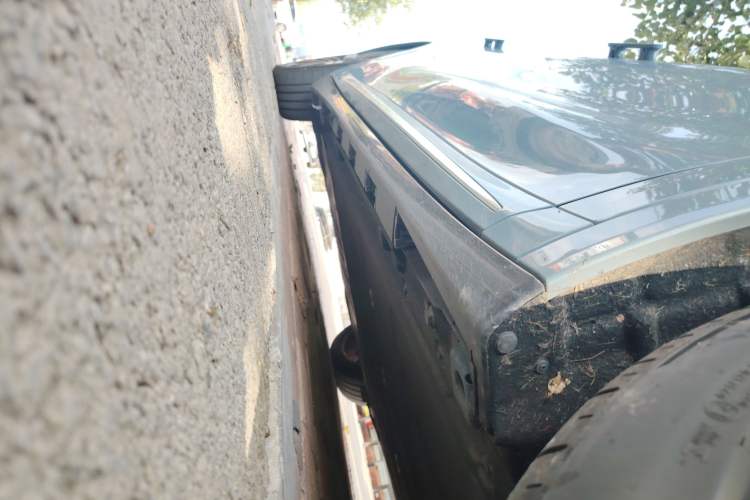 Used Hima Luxeed R7 2024 All-Electric 667 km Max
