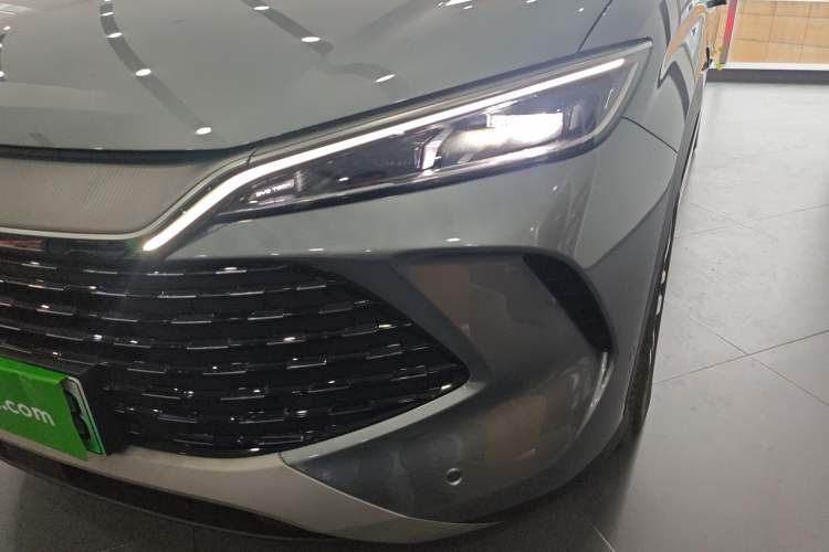 Used BYD Song L DM-i 2025 Intelligent Driving Version 112 km Beyond-Range Type