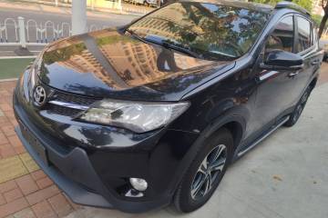 Used Toyota RAV4 2015 2.0L CVT Two-Wheel Drive Fashion Edition