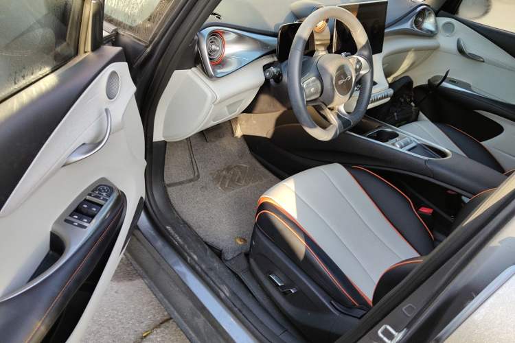 Used BYD Dolphin 2021 405 km Fashion Edition