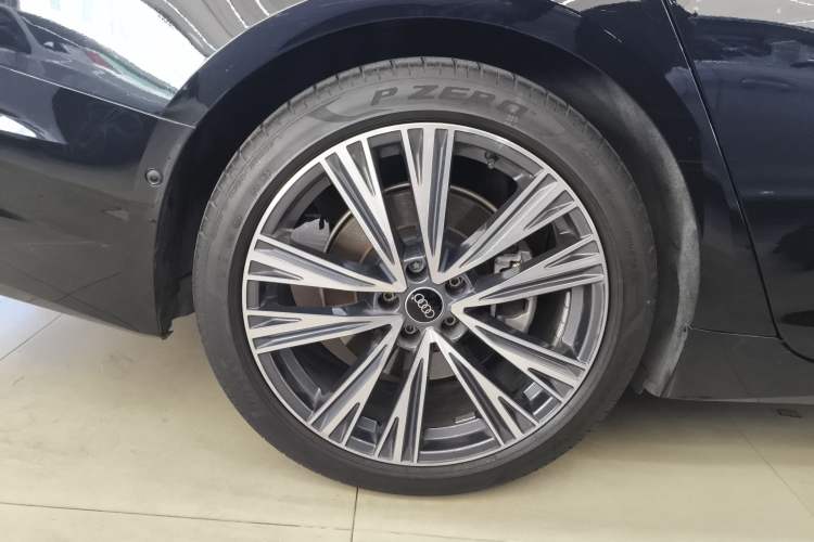 Used Audi A6L 2024 45 TFSI quattro Prestige Elegant Edition
