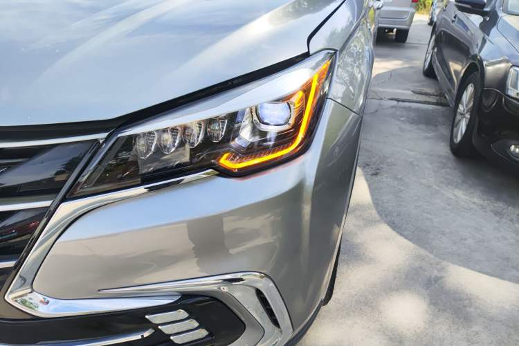 Used Changan CS85 COUPE 2019 1.5T DCT Dynamic Version China VI Standard