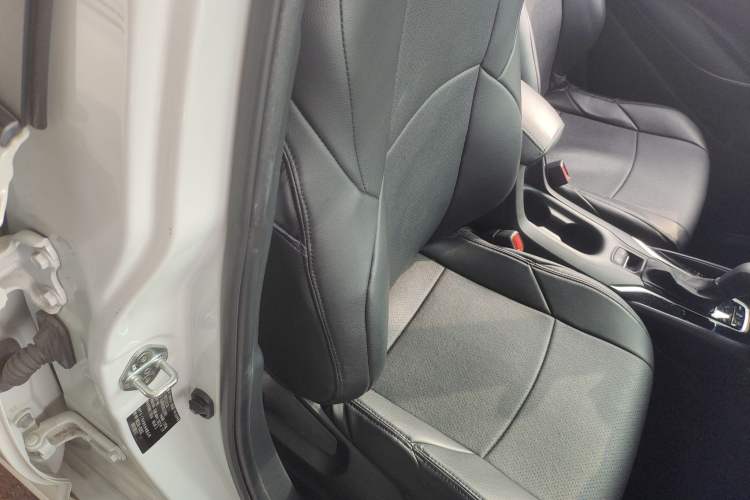 Used Toyota Levin 2022 185T CVT Luxury Edition
