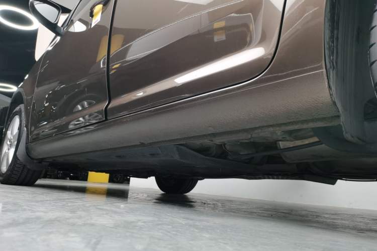 Used Volkswagen Touran 2013 1.4T Manual Fashion Edition 5 Seats
