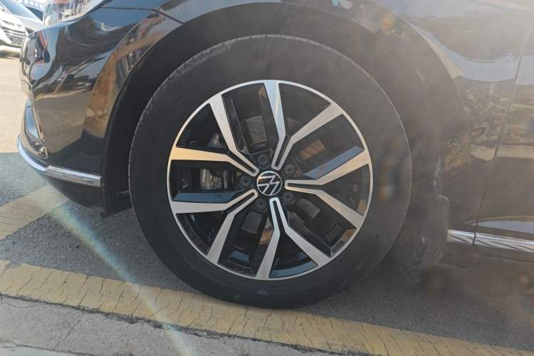 Used Volkswagen Magotan 2020 330TSI DSG Leading Model
