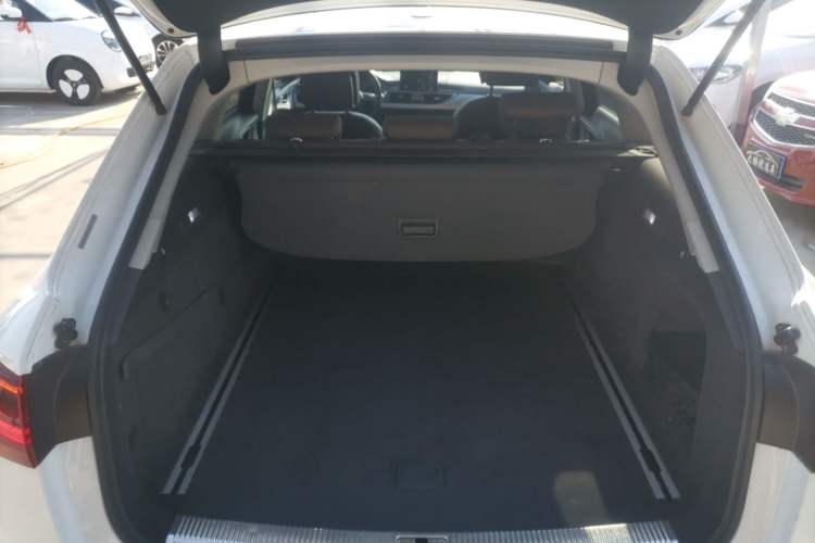 Used Audi A6 2017 3.0T allroad quattro
