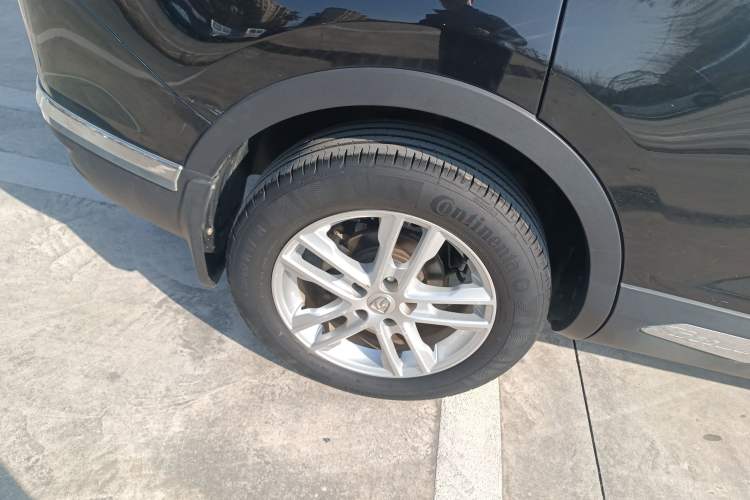 Used Baojun 560 2016 1.5T Manual Elite Model
