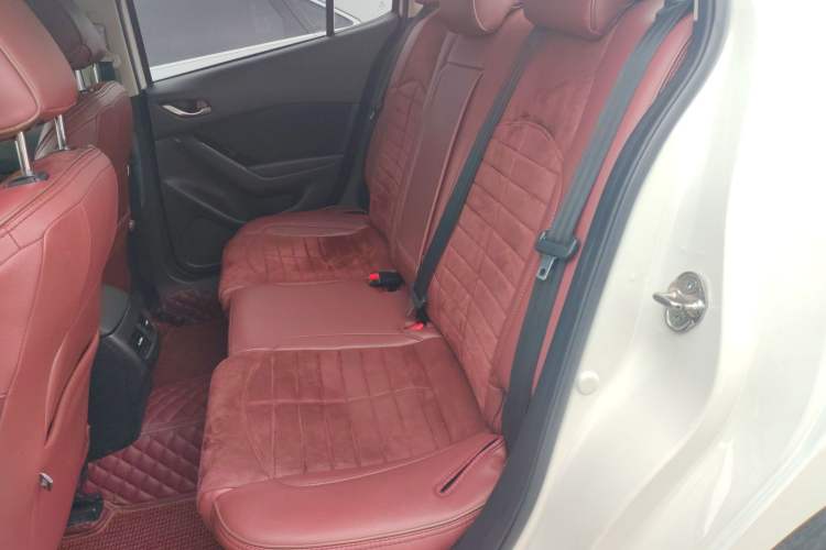 Used Mazda Mazda 3 Axela 2017 Sedan 1.5L Automatic Luxury Model Emission Standard China V