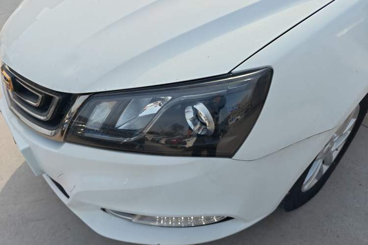 Used Geely Auto Emgrand 2017 Sedan Million Edition 1.5L Manual Luxury Model
