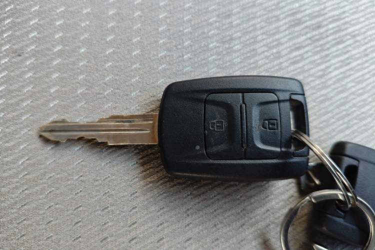 Used Wuling Hongguang V 2022 1.5L Jingqu Edition Electric-Assist LAR