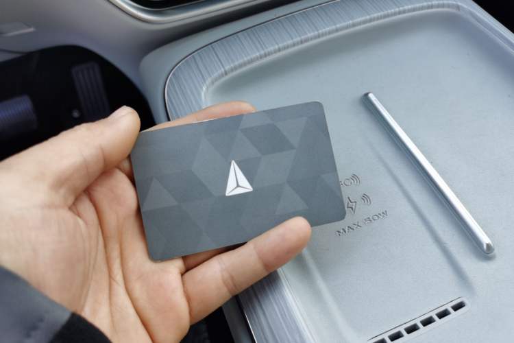 Used  S09 2025 Rear-Drive Ultra+
