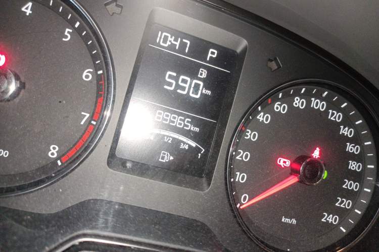 Used Volkswagen Gran Lavida 2013 1.6L Automatic Luxury Model
