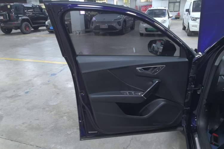 Used Audi Q2L 2021 35 TFSI Fashion Dynamic Model
