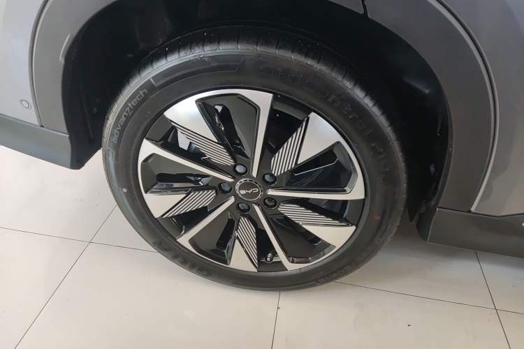 Used BYD Song PLUS New Energy 2025 DM-i Smart Drive 112KM Prestige Model
