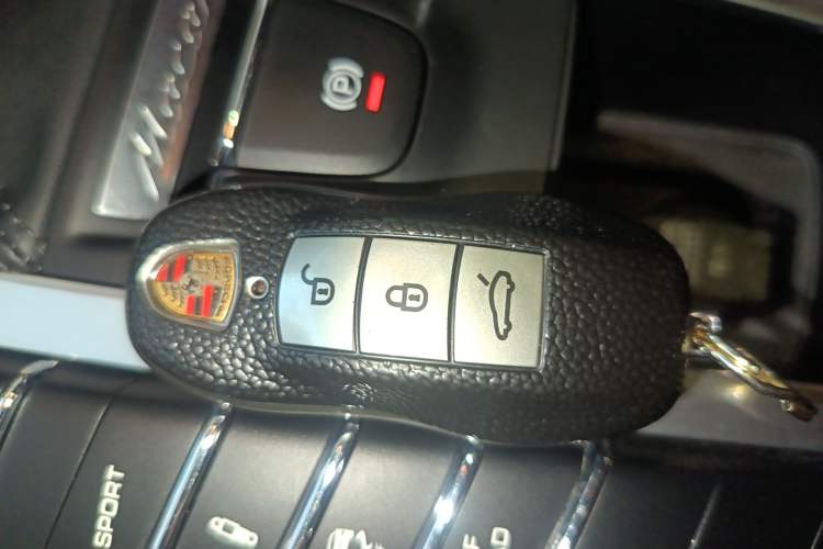 Used Porsche Macan 2021 Macan 2.0T