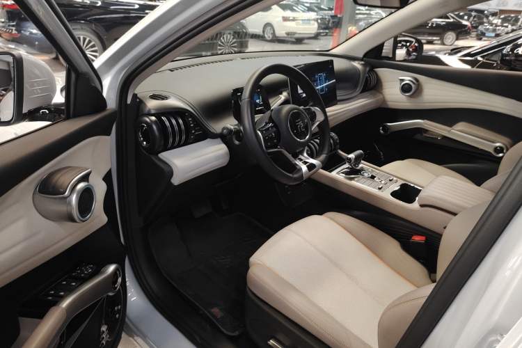 Used BYD Yuan PLUS 2024 Honor Edition 430KM Leading Model