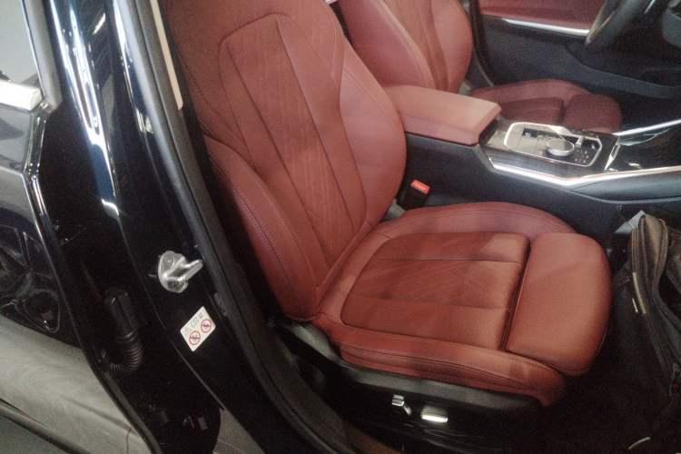 Used BMW 3 Series 2023 325Li M Sport Package
