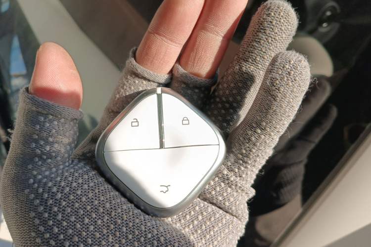 Used Wuling Bingo 2024 333 km Enjoyment Version
