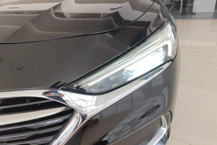 Used Buick LaCrosse 2019 28T Luxury Model