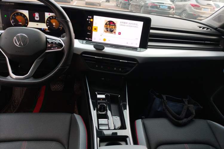 Used Volkswagen Lamando 2023 Lavida L 280TSI DSG Cool & Spicy Edition