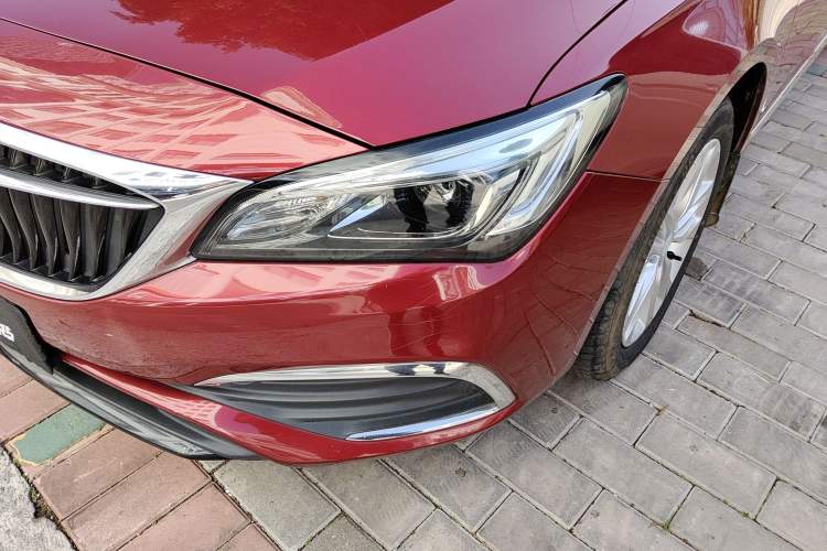 Used Buick Verano 2019 Sedan 20T Dual-Clutch Leading Model
