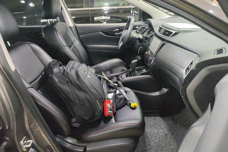 Used Nissan Qashqai 2019 2.0L CVT Smart Enjoyment Version