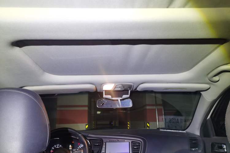 Used Kia K5 2014 2.0L Automatic LUXURY
