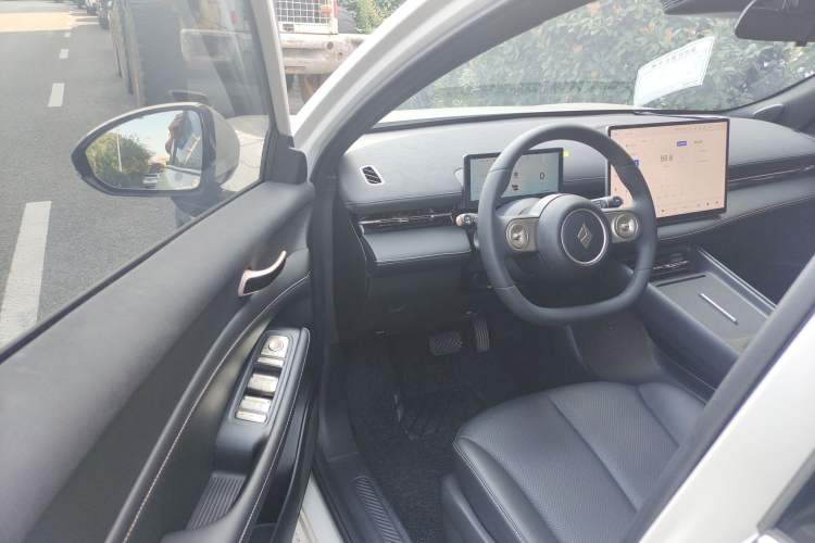 Used Baojun Yunhai 2024 600km Pure Electric Version
