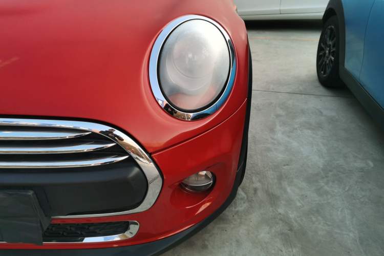 Used  MINI 2016 1.2T ONE Pioneer Edition Five-Door Version
