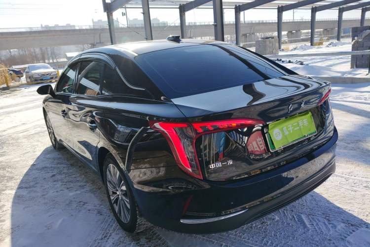 Used Hongqi E-QM5 2024 610 km PLUS
