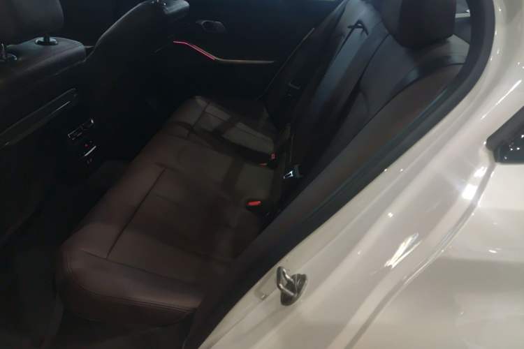 Used BMW 3 Series 2025 330i M Sport Night Edition Package
