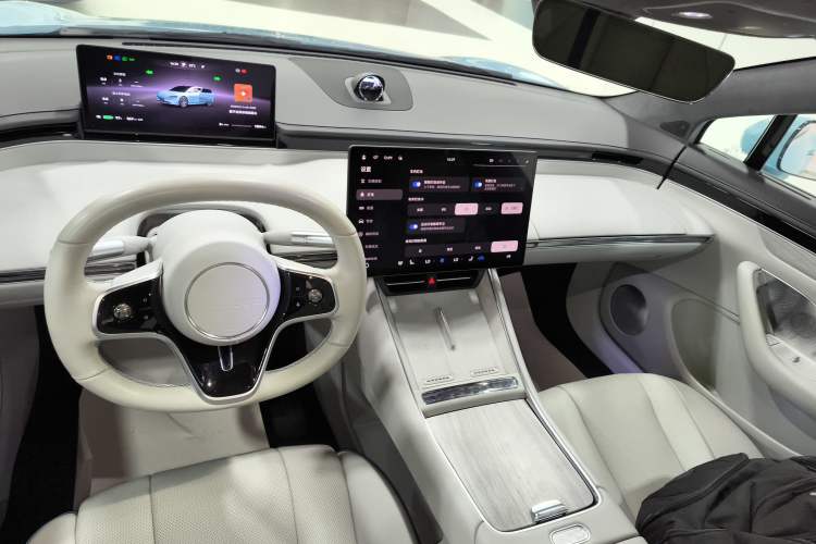 Used Hima Luxeed S7 2024 Ultra Four-Wheel Drive Flagship Edition
