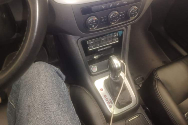 Used Volkswagen Sharan 2018 Revised Version 380TSI Comfort Edition 7-Seater
