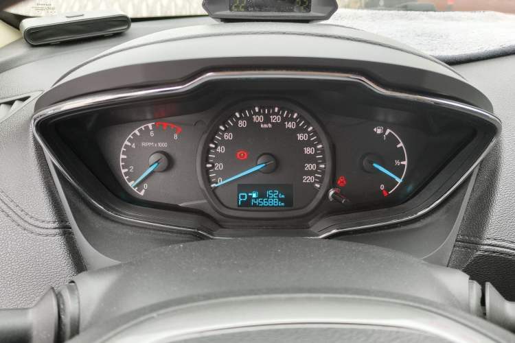 Used Ford Escort 2015 1.5L Automatic Fashion Model
