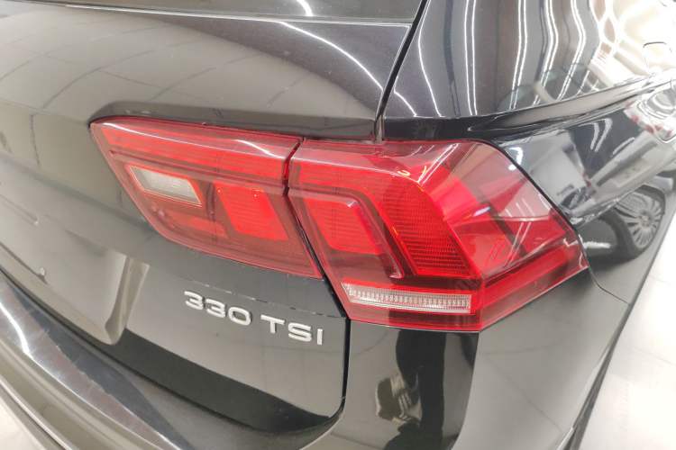 TDK.VehicleDetails.img