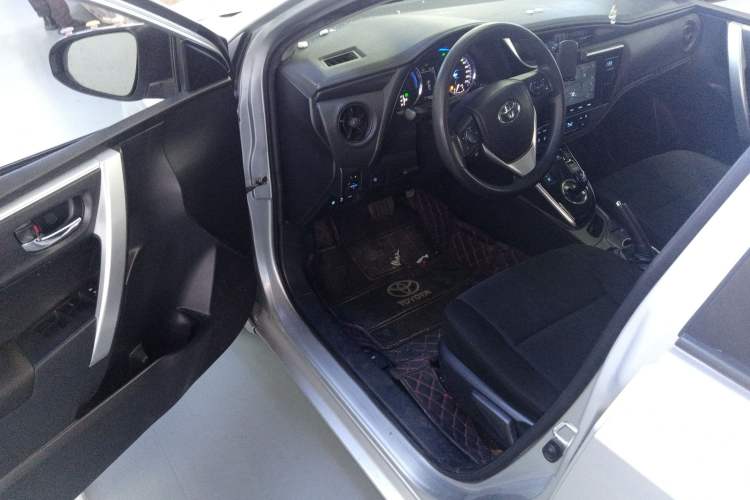 Used Toyota Levin Hybrid E+ 2019 1.8L GS E-CVT Elite Model with Sunroof
