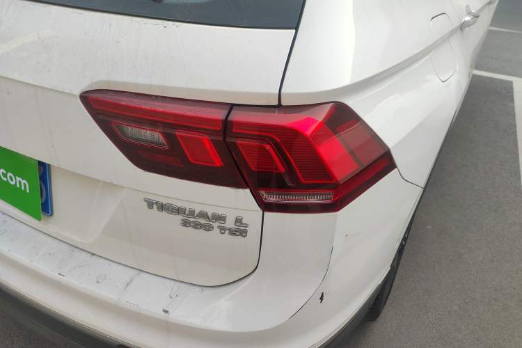 Used Volkswagen Tiguan L 2020 330TSI Automatic Two-Wheel Drive Smart Luxury Edition China VI Standard

