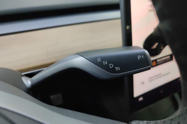 Used Tesla Model 3 2022 Rear-Wheel-Drive Version
