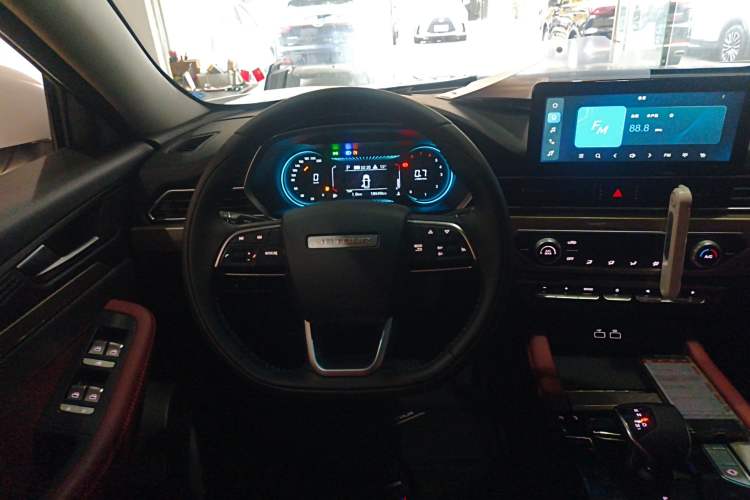 Used JETOUR X70 2025 1.5T DCT Overdrive PRO 5-Seater
