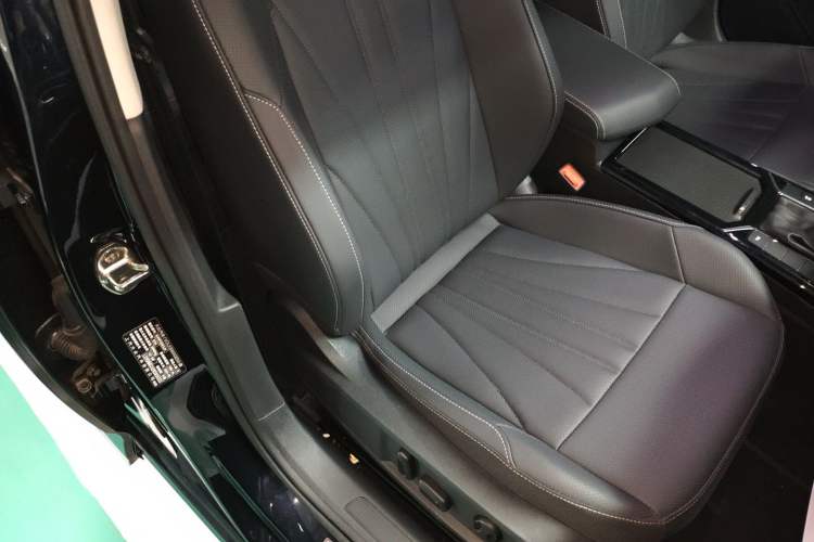 Used Volkswagen Passat 2024 330TSI Starry Elite Edition
