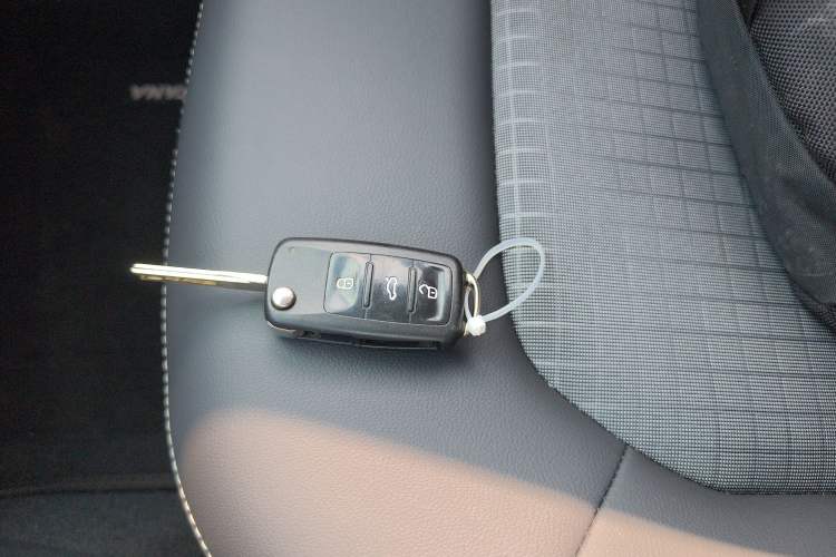 Used Volkswagen Santana 2016 1.6L Automatic Comfort Edition
