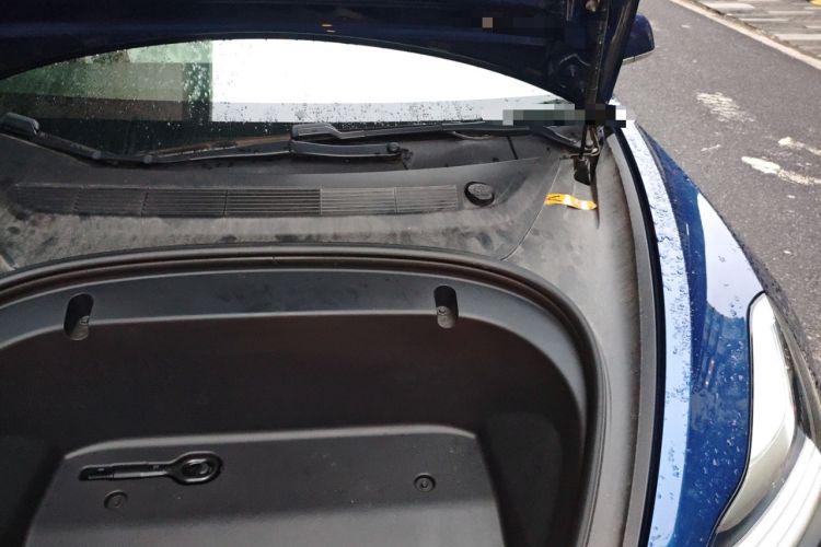 Used Tesla Model 3 2020 Long-Range Rear-Wheel-Drive Version
